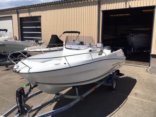 JEANNEAU CAP CAMARAT 6.5 YAMAHA 150cv et OPTIONS