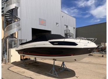 BAYLINER VR6 CUDDY V6 de 225cv | Achat bateau neuf