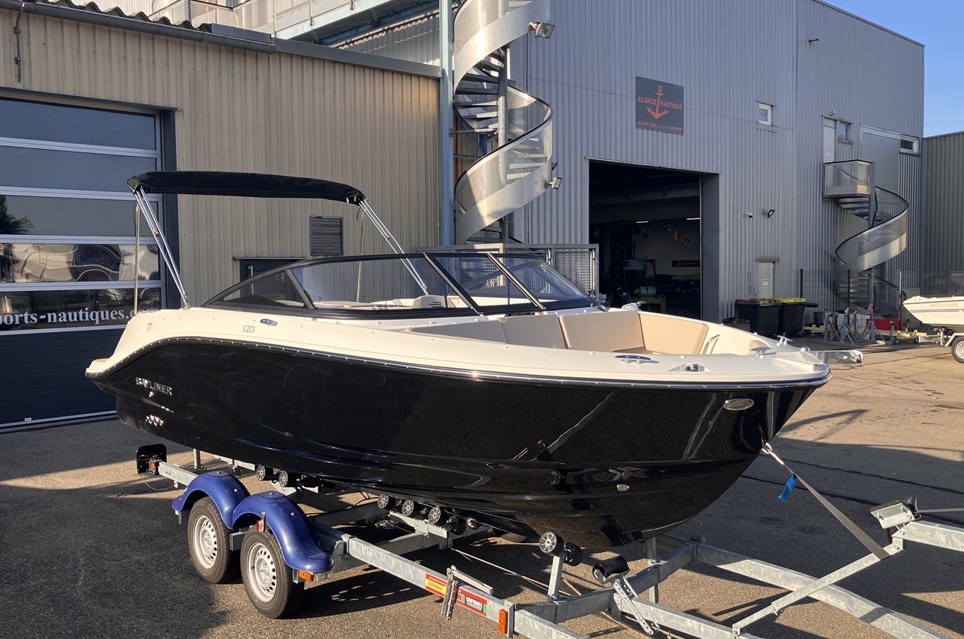BAYLINER V20i Bow Rider V6 de 250cv